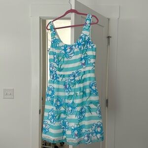 Like New Lilly Pulitzer dress size 14
